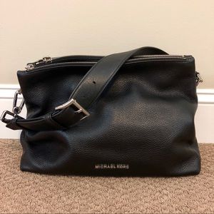Micheal Kors shoulder bag